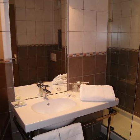 Szálloda 1er Consul 2*