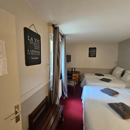 호텔 1er Consul 2*