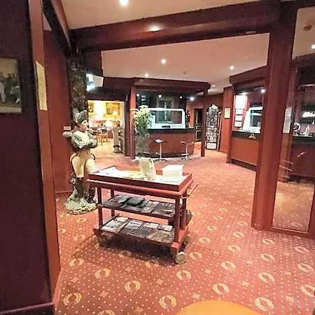 1er Consul Hotel