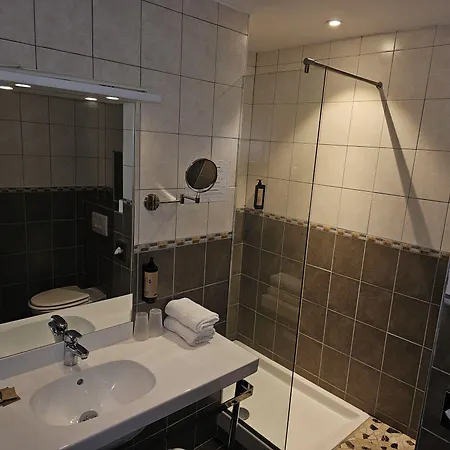 1er Consul Hotel