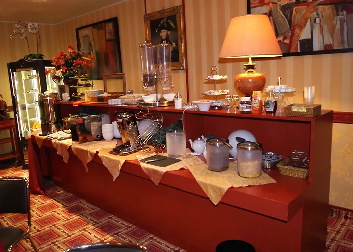 1er Consul 2* ルーアン