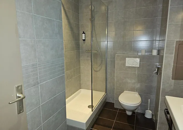 1er Consul 2* ルーアン